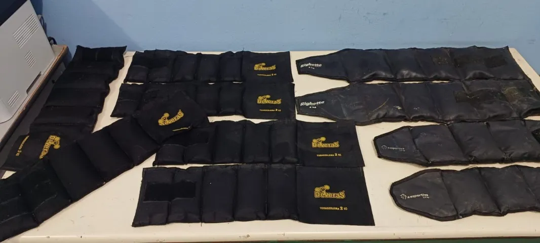 Lote De Tornozeleira Caneleira 6kg 3kg 2kg Academia Treino (Usado)