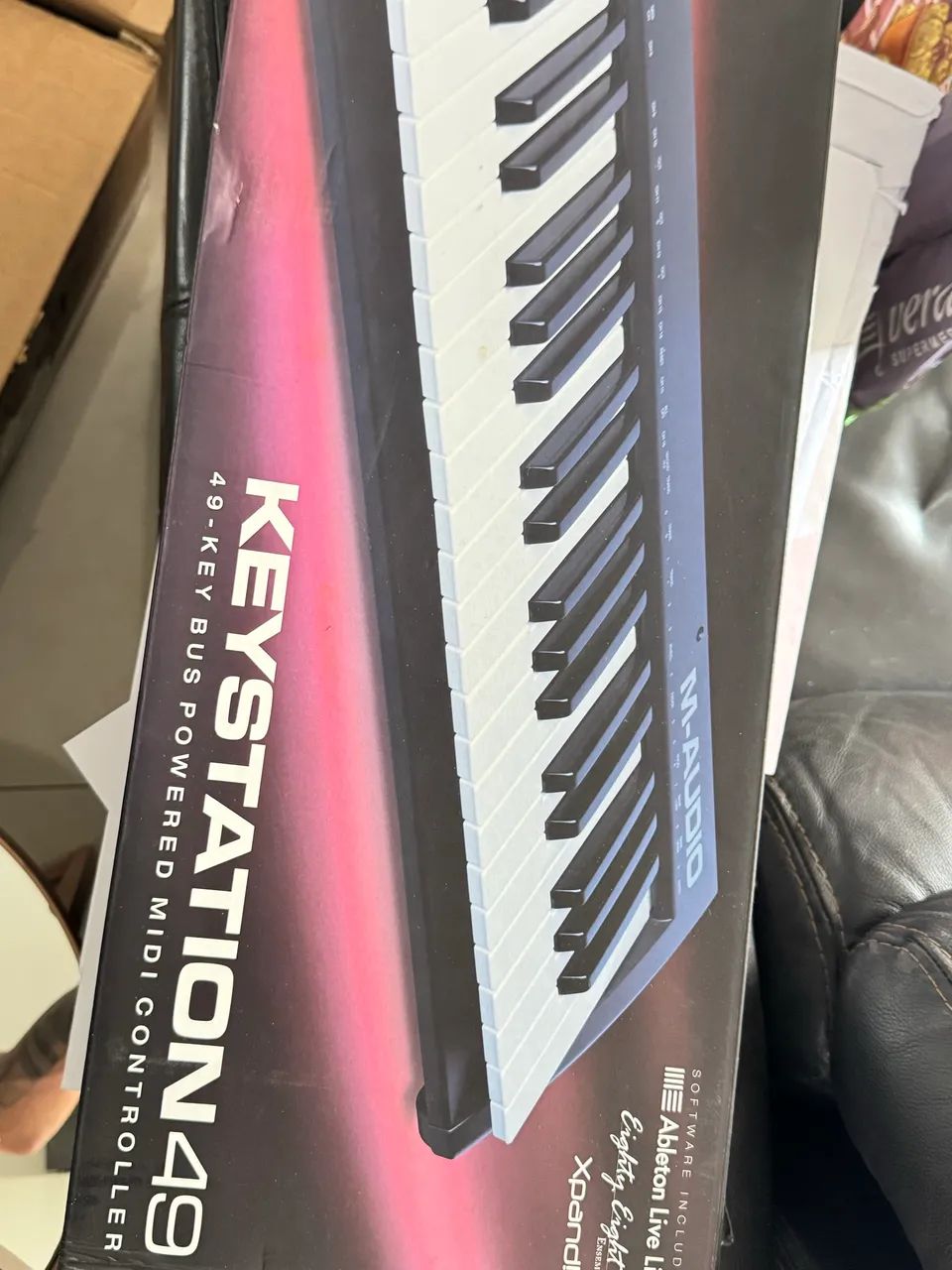 Controlador MIDI M-Audio Keystation 49 - Foto 4