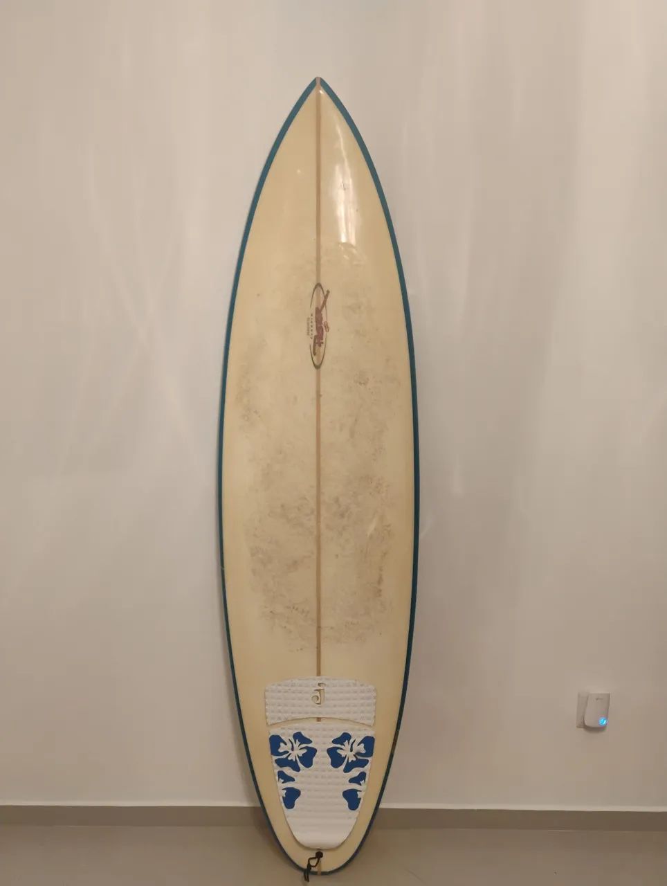 Prancha de Surf 7?0 + Quilhas + Deck + Capa - Pronta pro Uso!