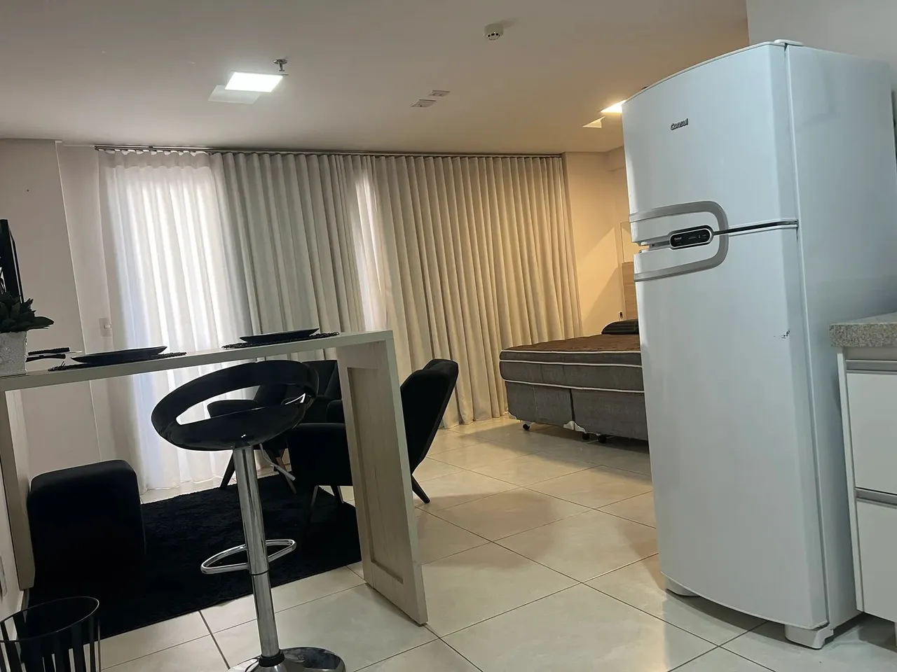 Flats para Aluguel mobiliado e com vaga de garagem em Goiânia Go