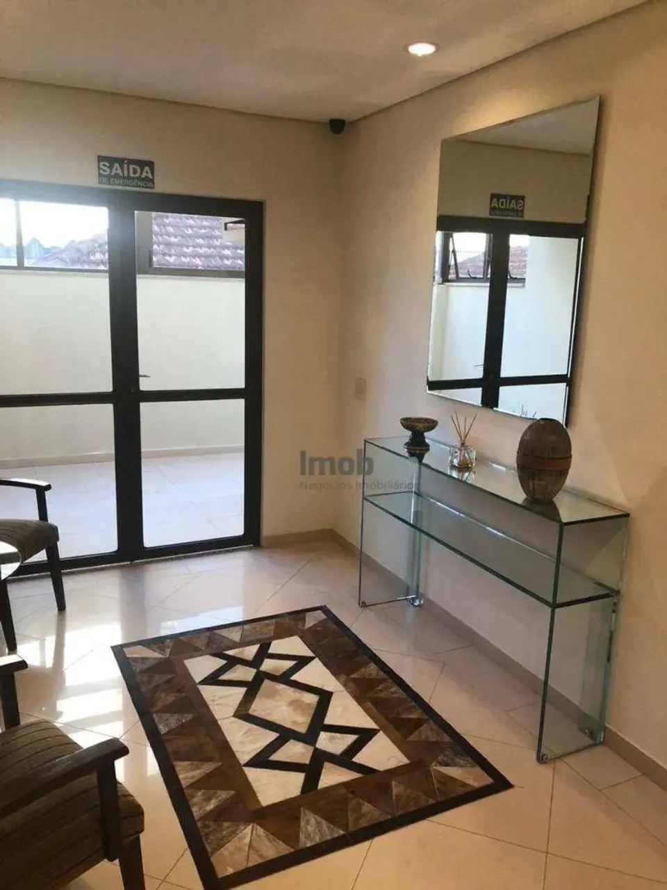 Kitnet com 1 dormitório para alugar, 55 m² por R$ 1.600/mês - Centro - Londrina/PR