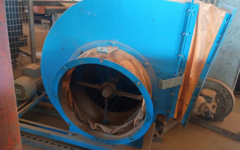 Exaustor Industrial BerlinerLuft Motor Trifásico Siemens