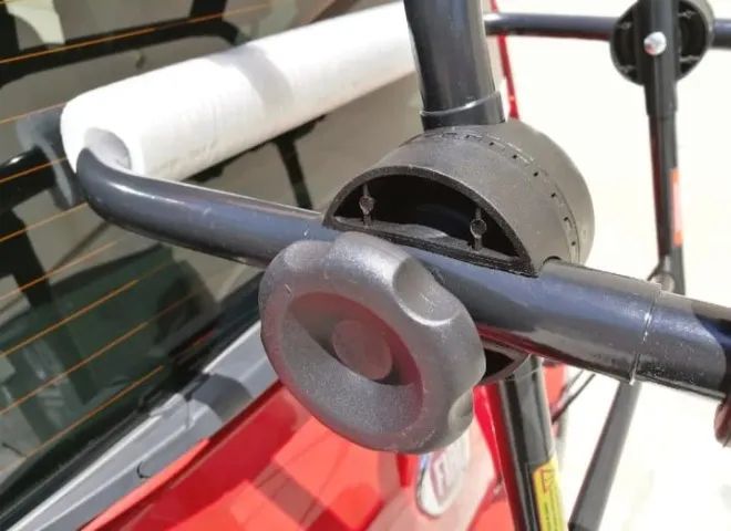 Transbike/Suporte fixo por correias para até duas bicicletas NOVO - Foto 2