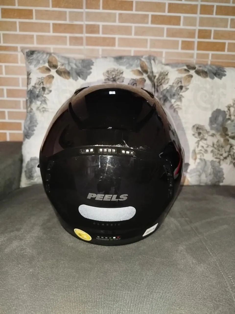 Capacete de Moto Preto com Visor Transparente e Solar - Foto 3