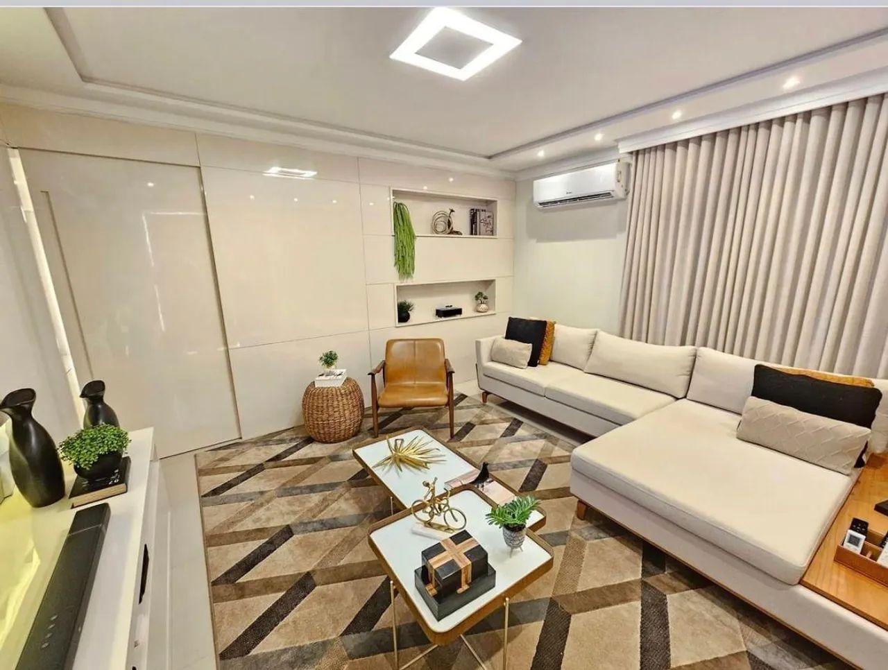 Casa  luxuosa de alto padrão para locação Anual. - Foto 13