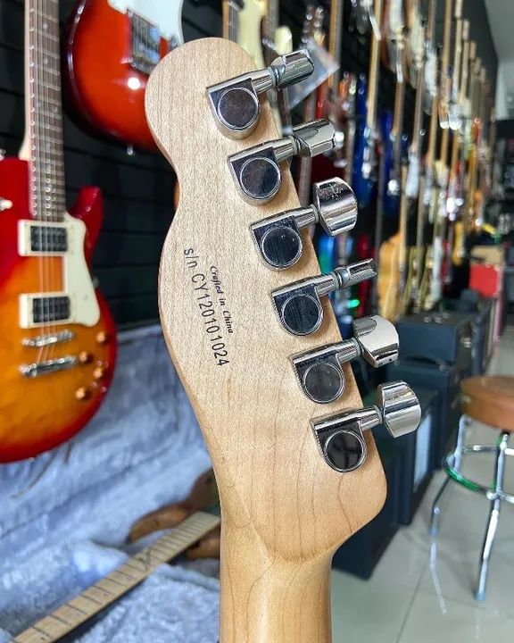Guitarra Squier Telecaster Affinity seminova  - Foto 4
