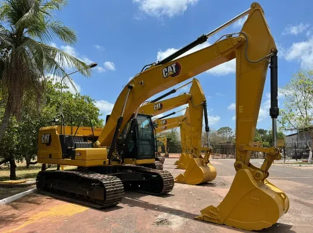 ESCAVADEIRA HIDRAULIA 320 CATERPILLAR