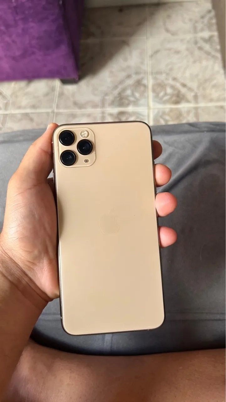 IPHONE 11 PRO MAX- 64Gb- GOLD