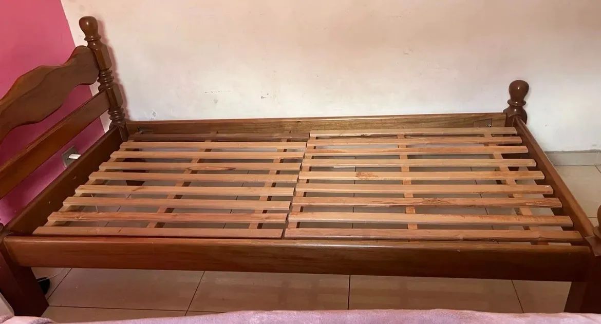 Cama de solteiro de madeira - Foto 4