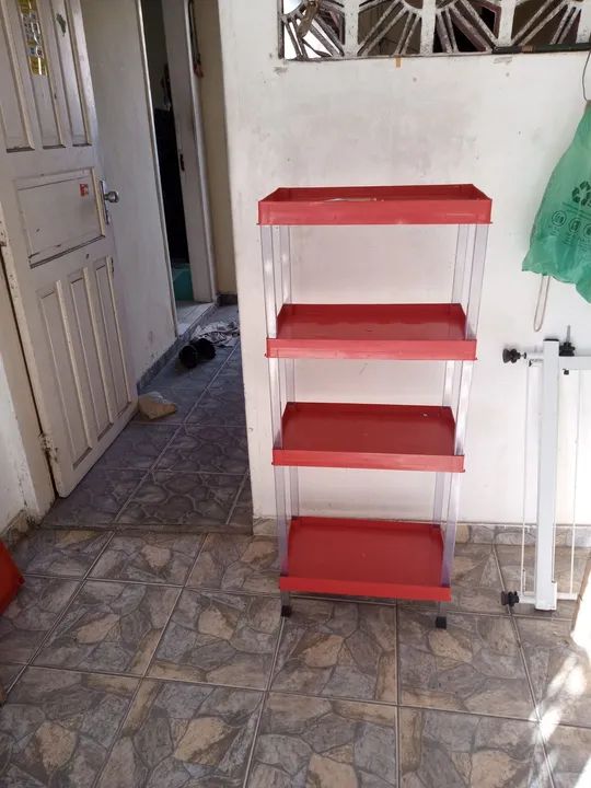 Estante de plástico ideal para organizar sua cozinha - Foto 2