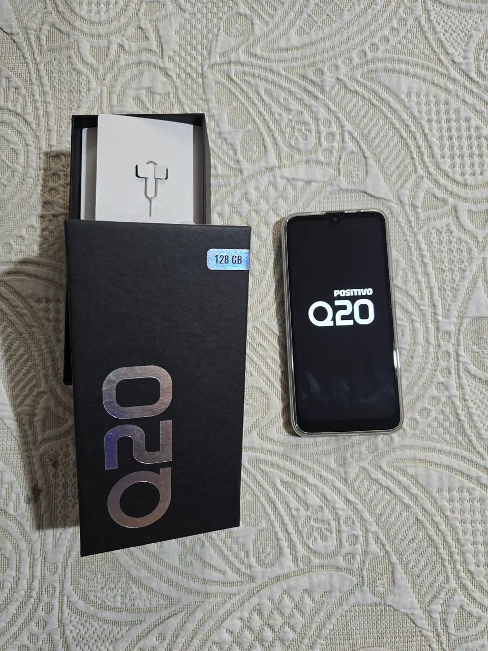 Celular Positivo Q20 128GB