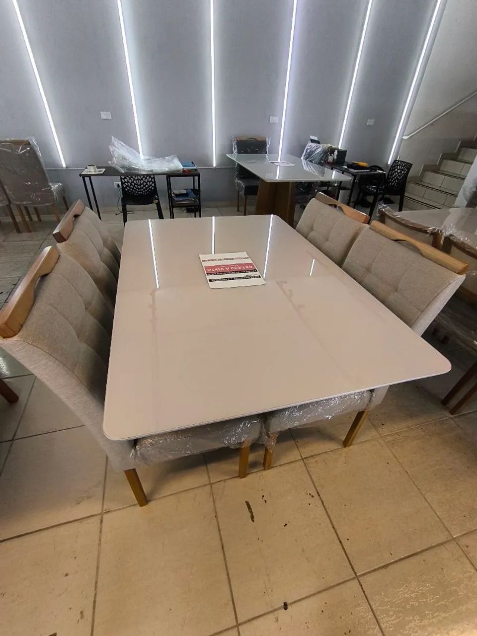 Mesa de Jantar com 4 Cadeiras belíssima  - Foto 2