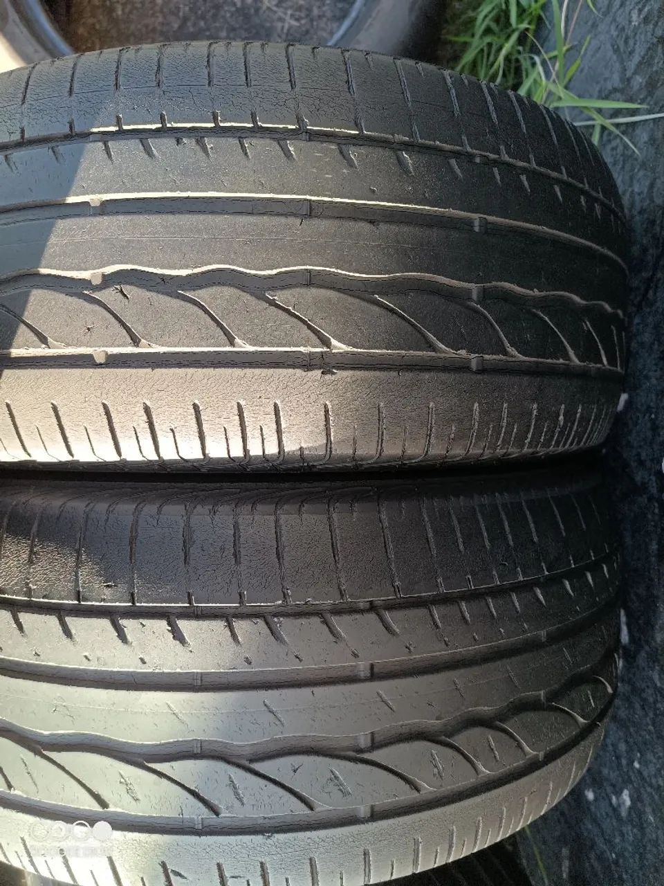 02 pneus aro 17 Bridgestone turanza 225/50/17 bons para fusion cruze Jetta golf Audi Bmw 