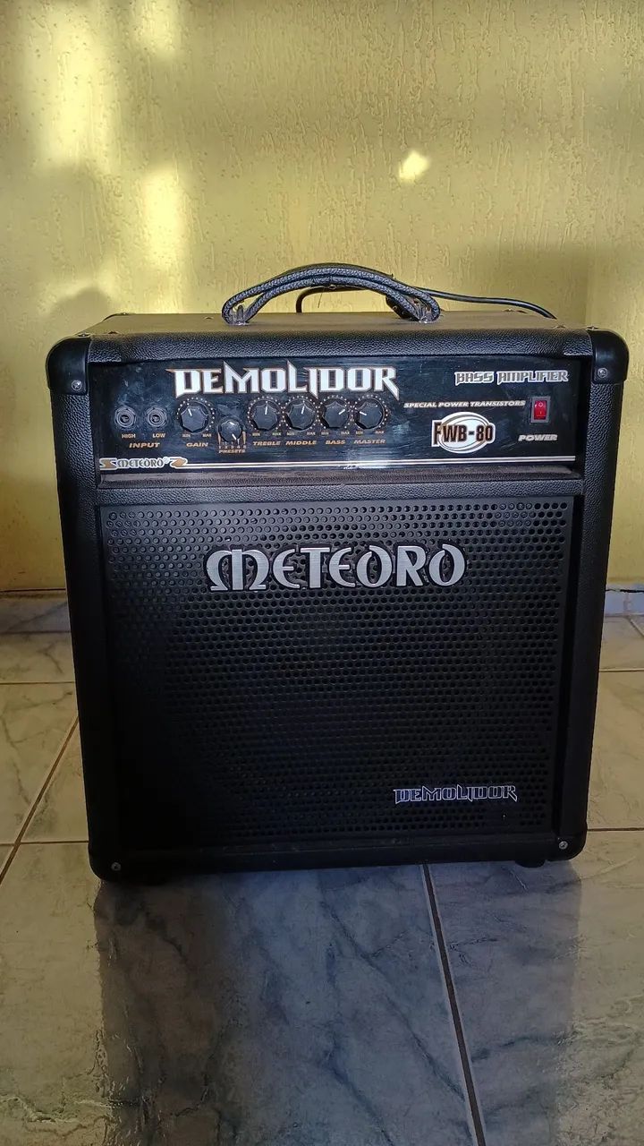 Amplificador de Baixo Meteoro Demolidor FWB-80 - Foto 2