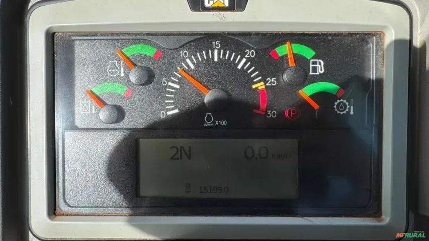 PÁ CARREGADEIRA  - Foto 4