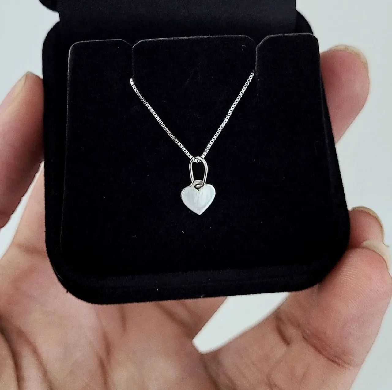 DESCONTO! Colar Coração mini Ouro 18k branco