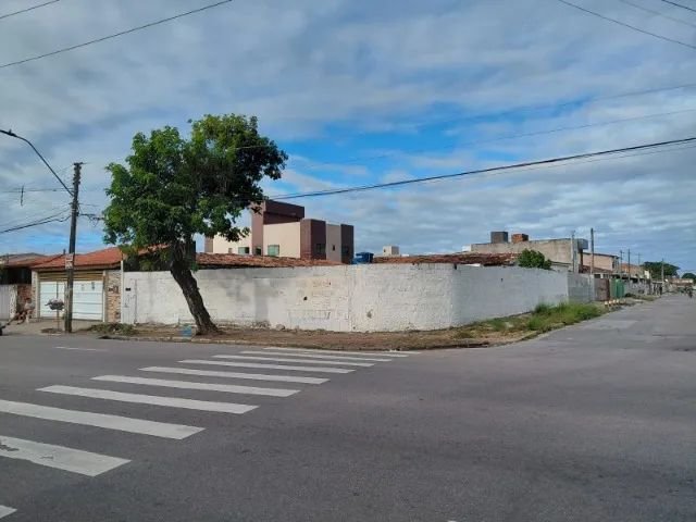 Terreno na Av. Principal do Geisel com uma localização excelente. - Foto 2