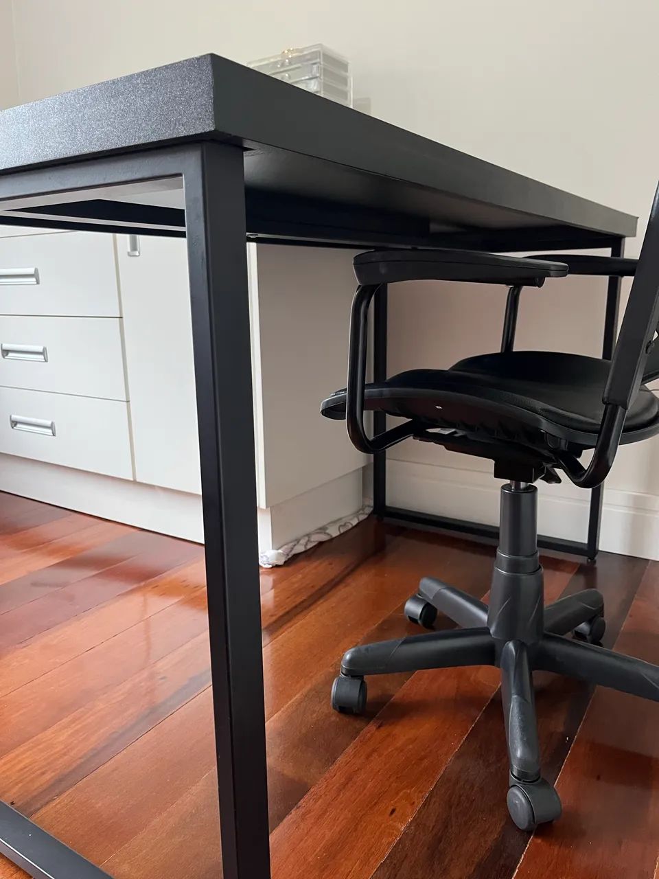 Escrivaninha com cadeira executiva escritório - Foto 2