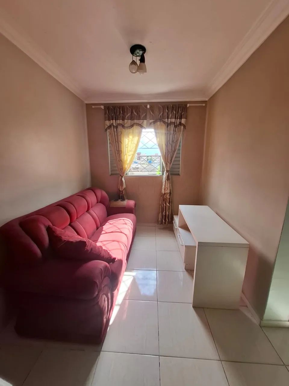 Aluga-se Apartamento Mobiliado 