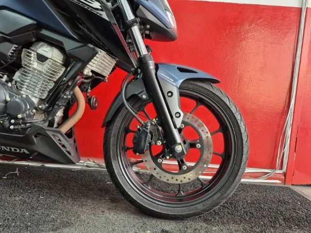 CB 300f Twister  - Foto 5
