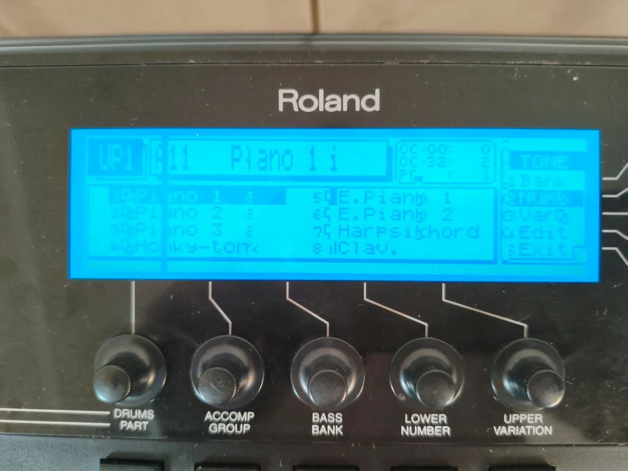 Teclado Roland G800