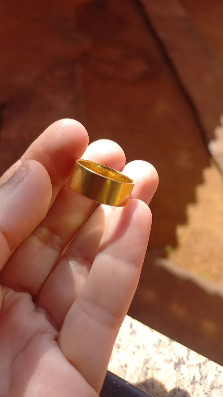  VENDO ALIANÇA DE OURO 18K   - Foto 4