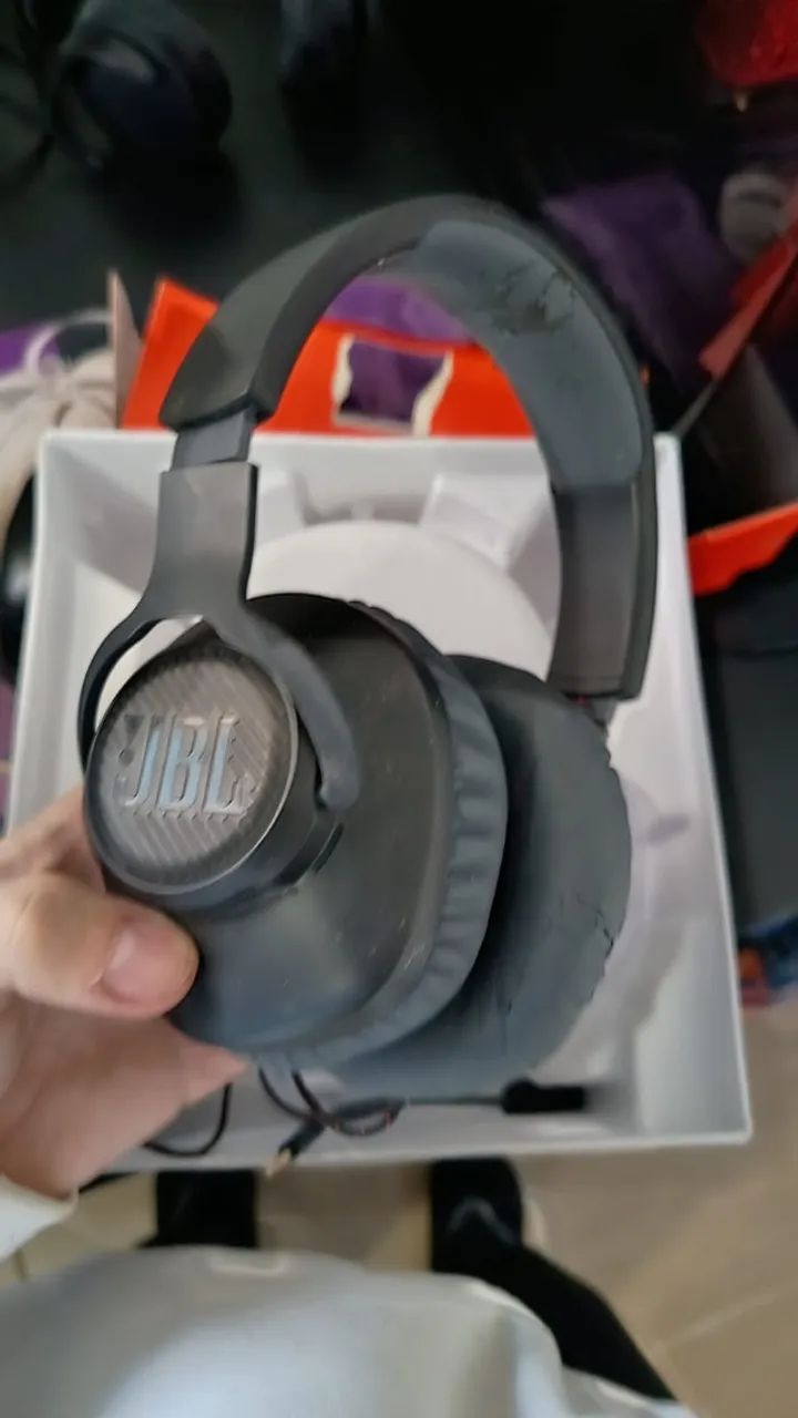 Headset JBL Quantum 100 - funcionando perfeito, com microfone - Foto 2