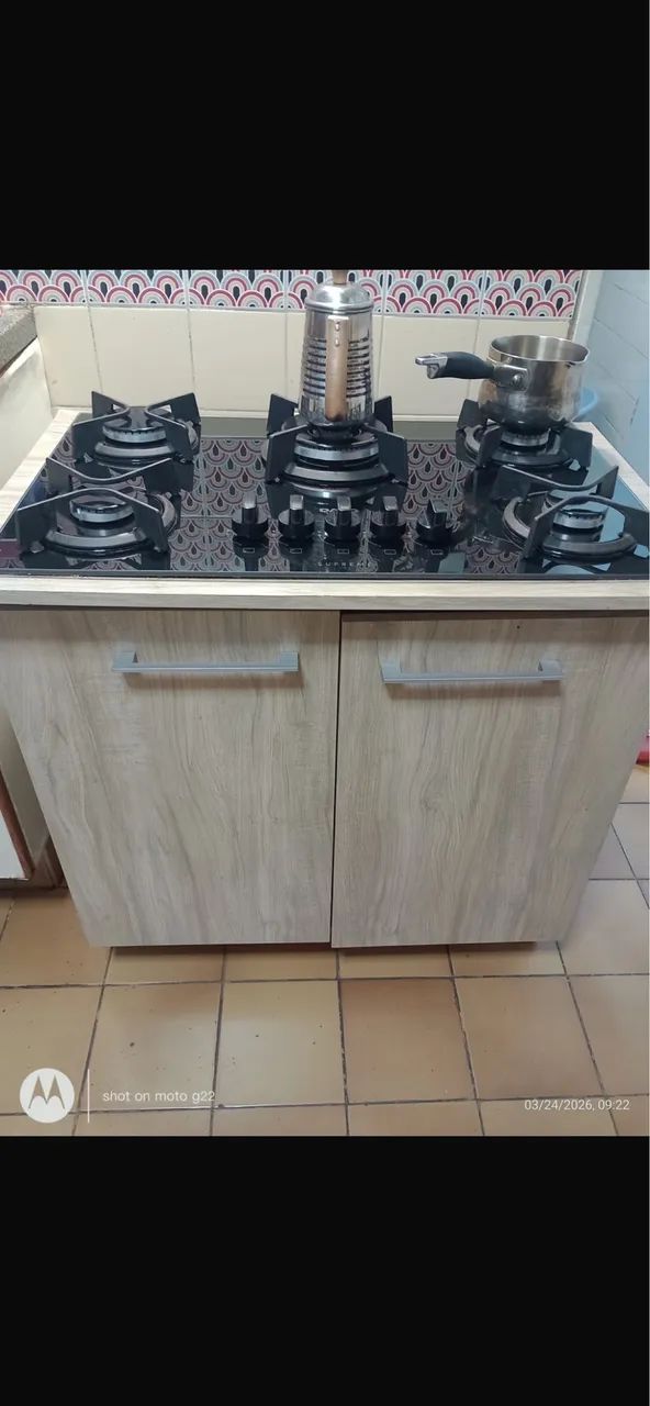 Fogao cooktop com armario