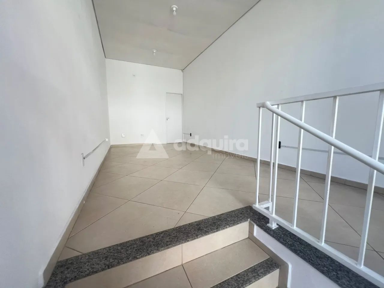 Sala Comercial no Centro, Próxima à Caixa Econômica - Foto 2