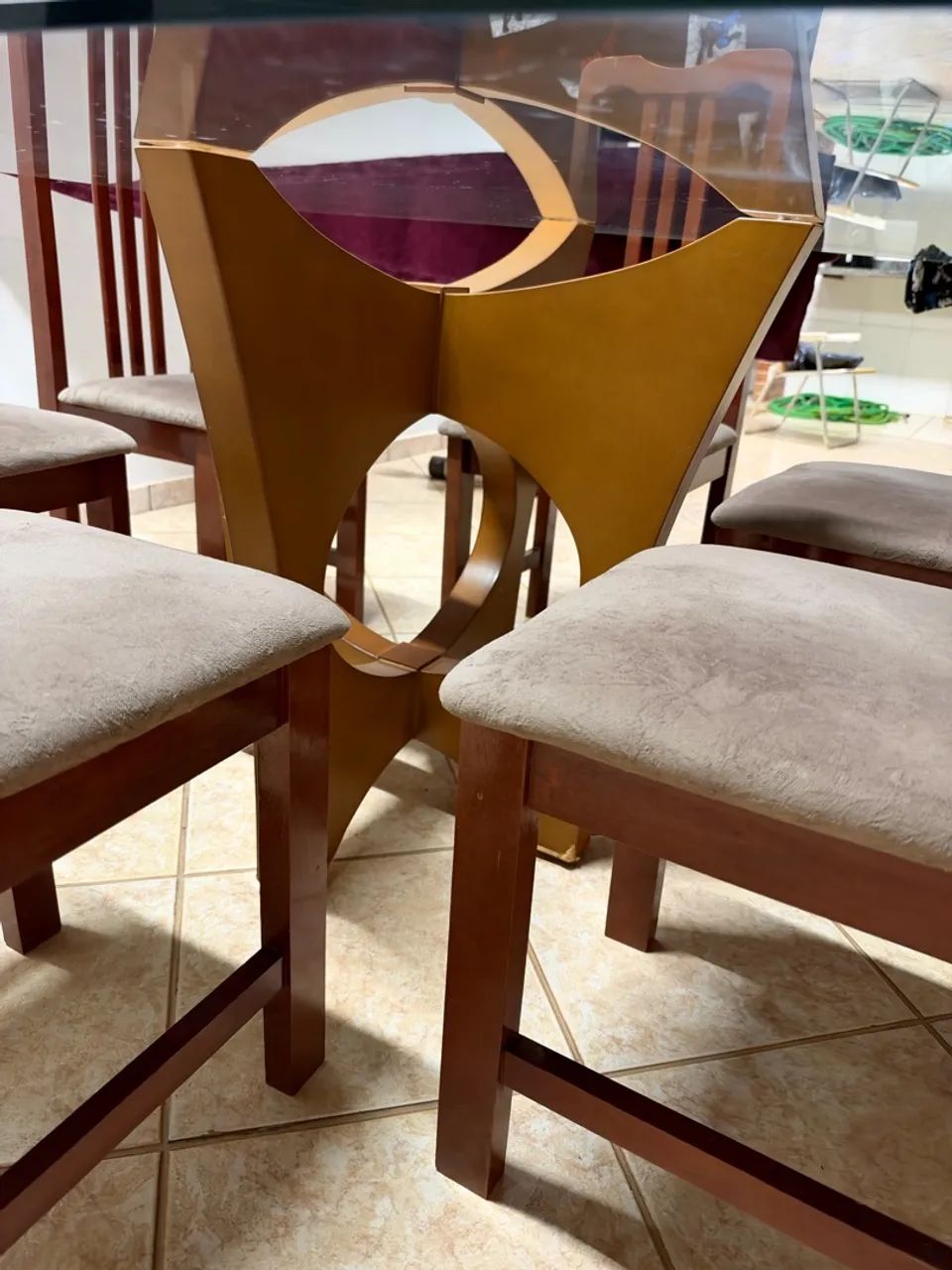 Mesa e cadeiras  - Foto 2