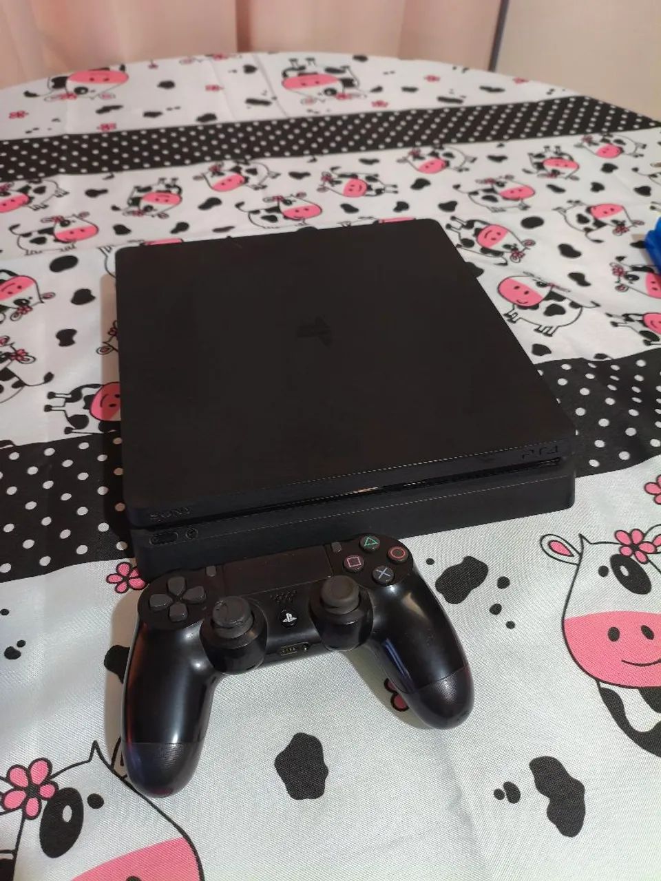 PS4 2TB Slim  - Foto 2