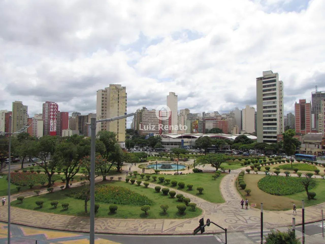 SALA COMERCIAL