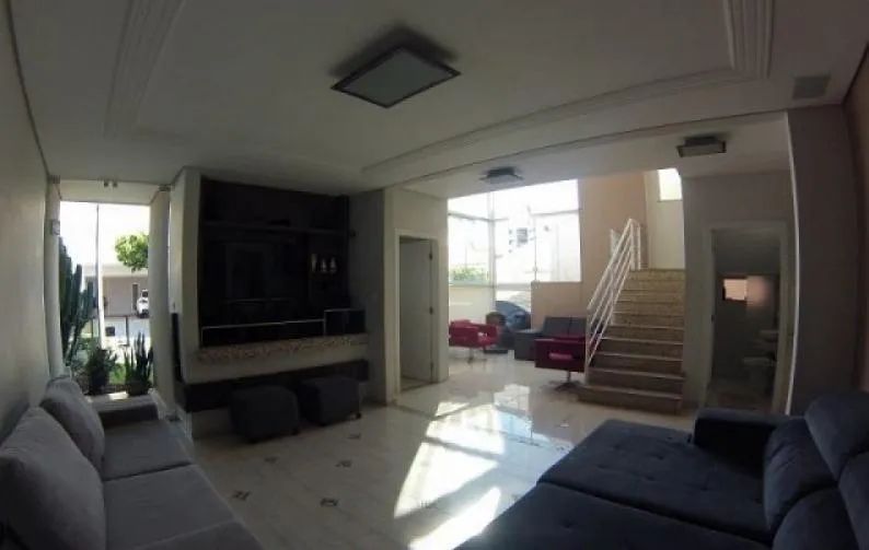 Alugo casa em Condominio 