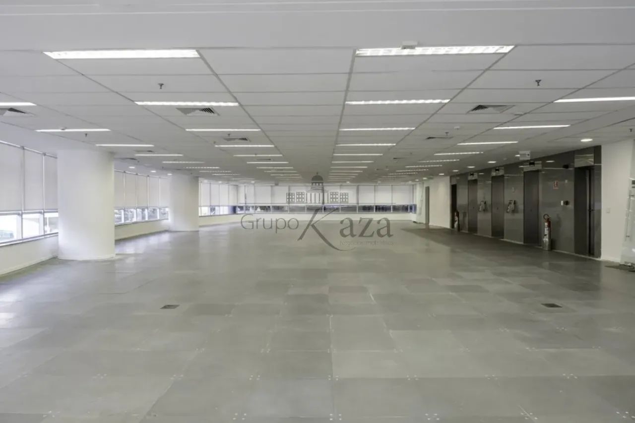 Laje Comercial - Vila Olímpia - 499m².