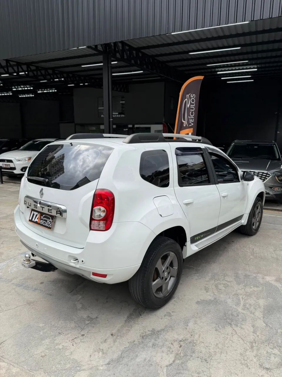 Renault Duster Dynamique 2.0 Hi-flex 16V Aut. 2014 - Foto 2