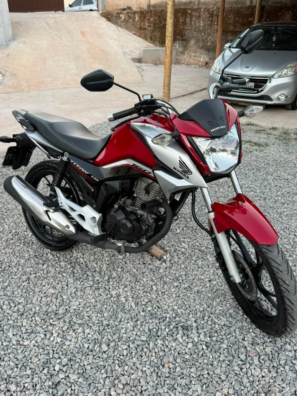 Kawasaki Zx-10/ Zx-10r 1000cc 2011 - 1514787327 | OLX