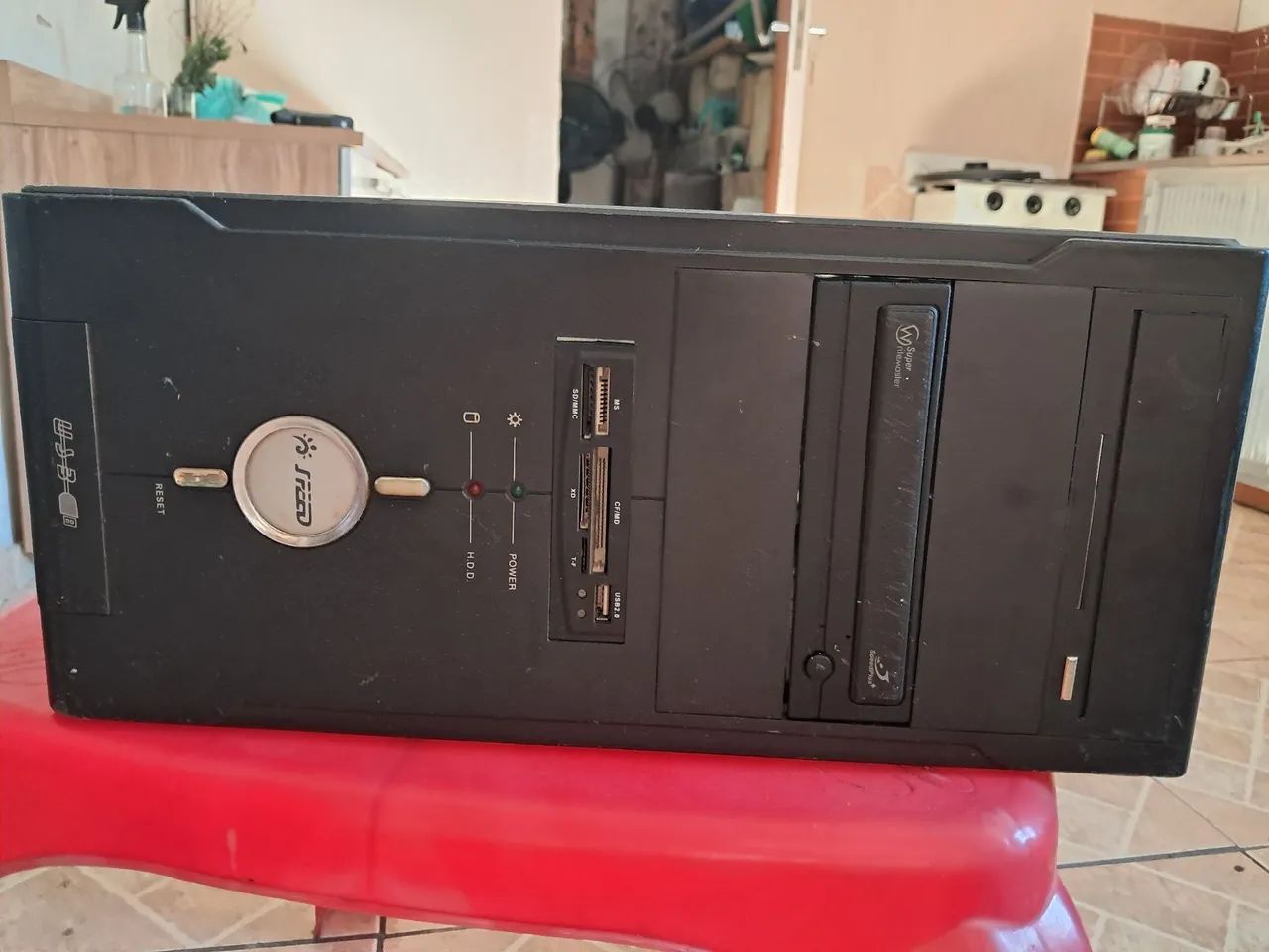 Gabinete pc - Foto 2
