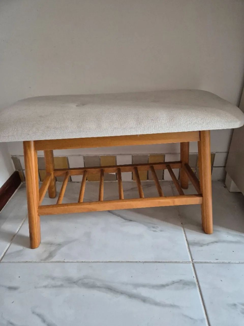 Vendo banco alongado tok stok novinho - Foto 2