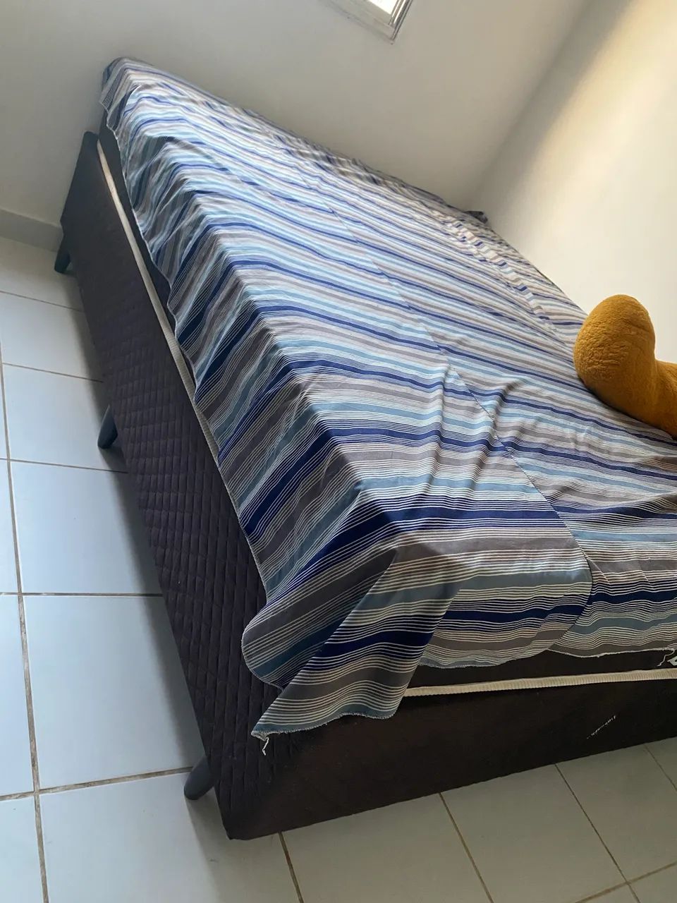 Vendo cama em ótimo estado 