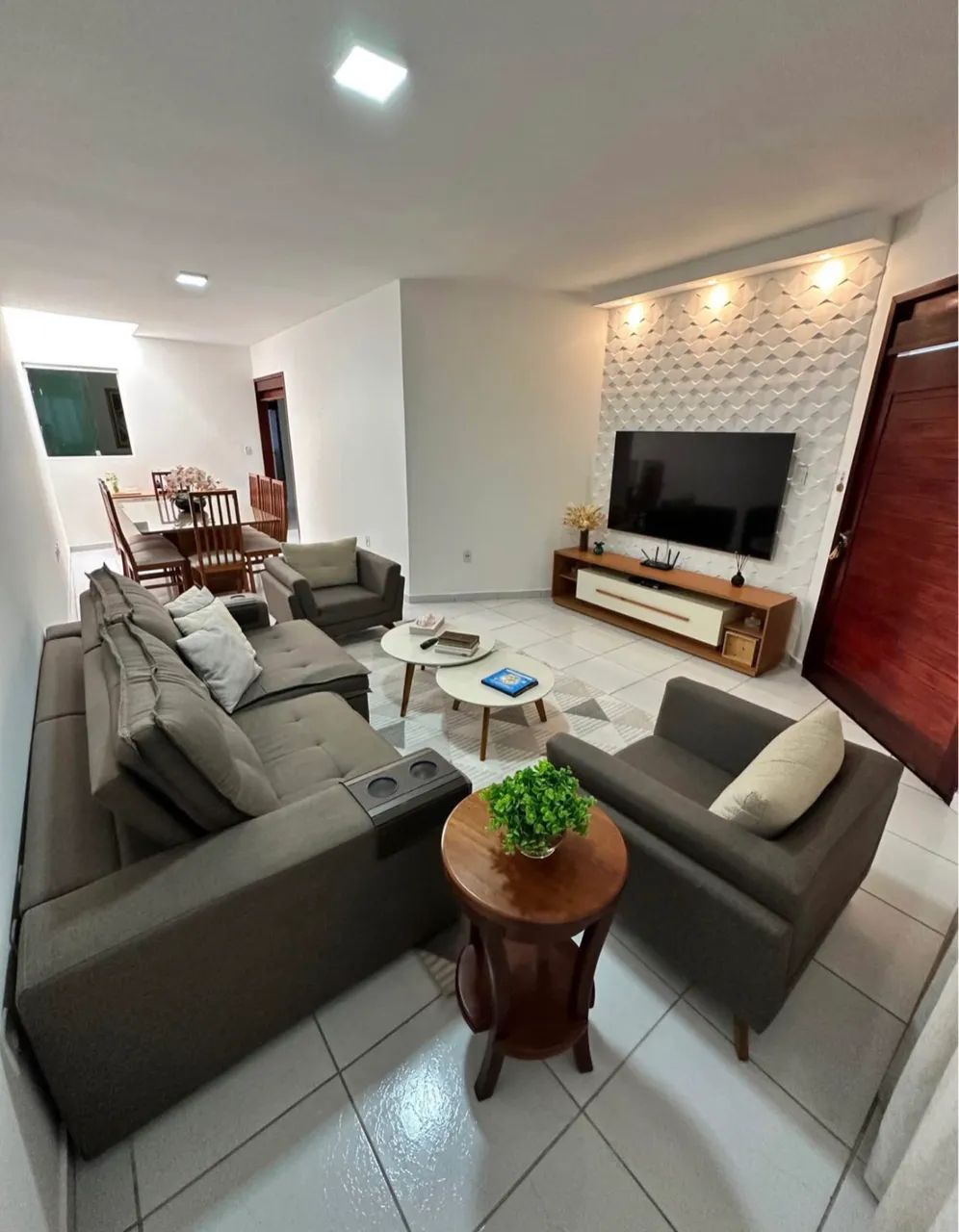 Vendo Casa na Cidade Nova (D)