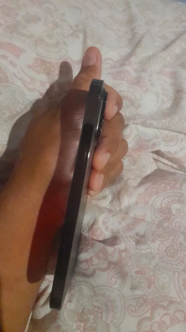 Vendo ou troco 14 pro Max por inferior com volta  - Foto 5