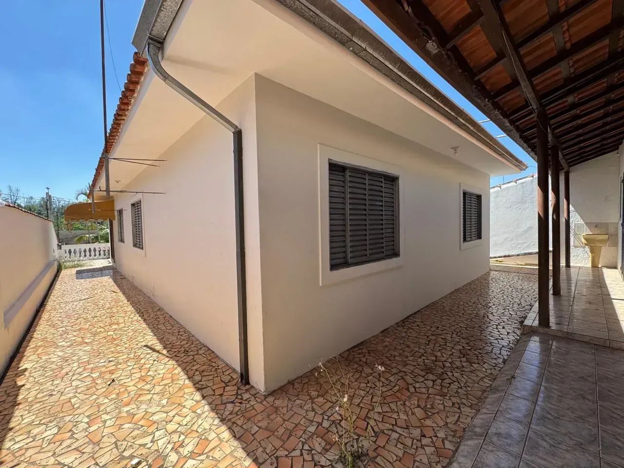 CASA  -  3 dormitórios - Águas de São Pedro - SP - Foto 5