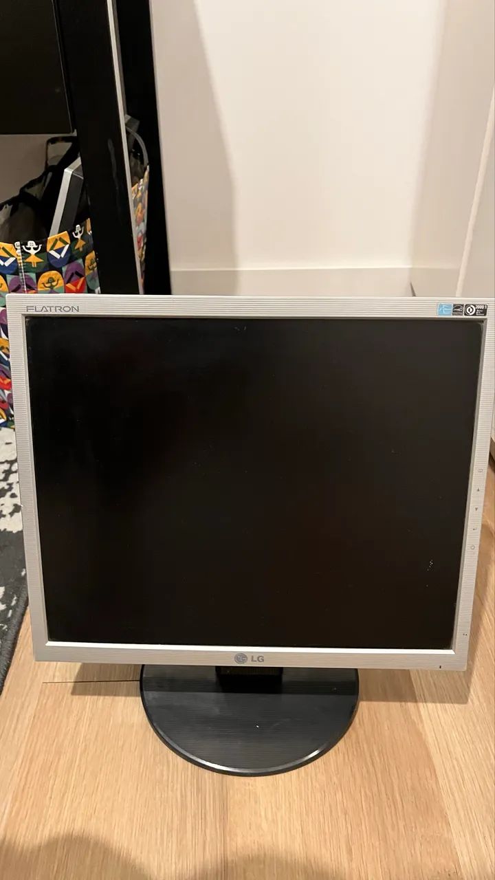 Monitor LG 17?