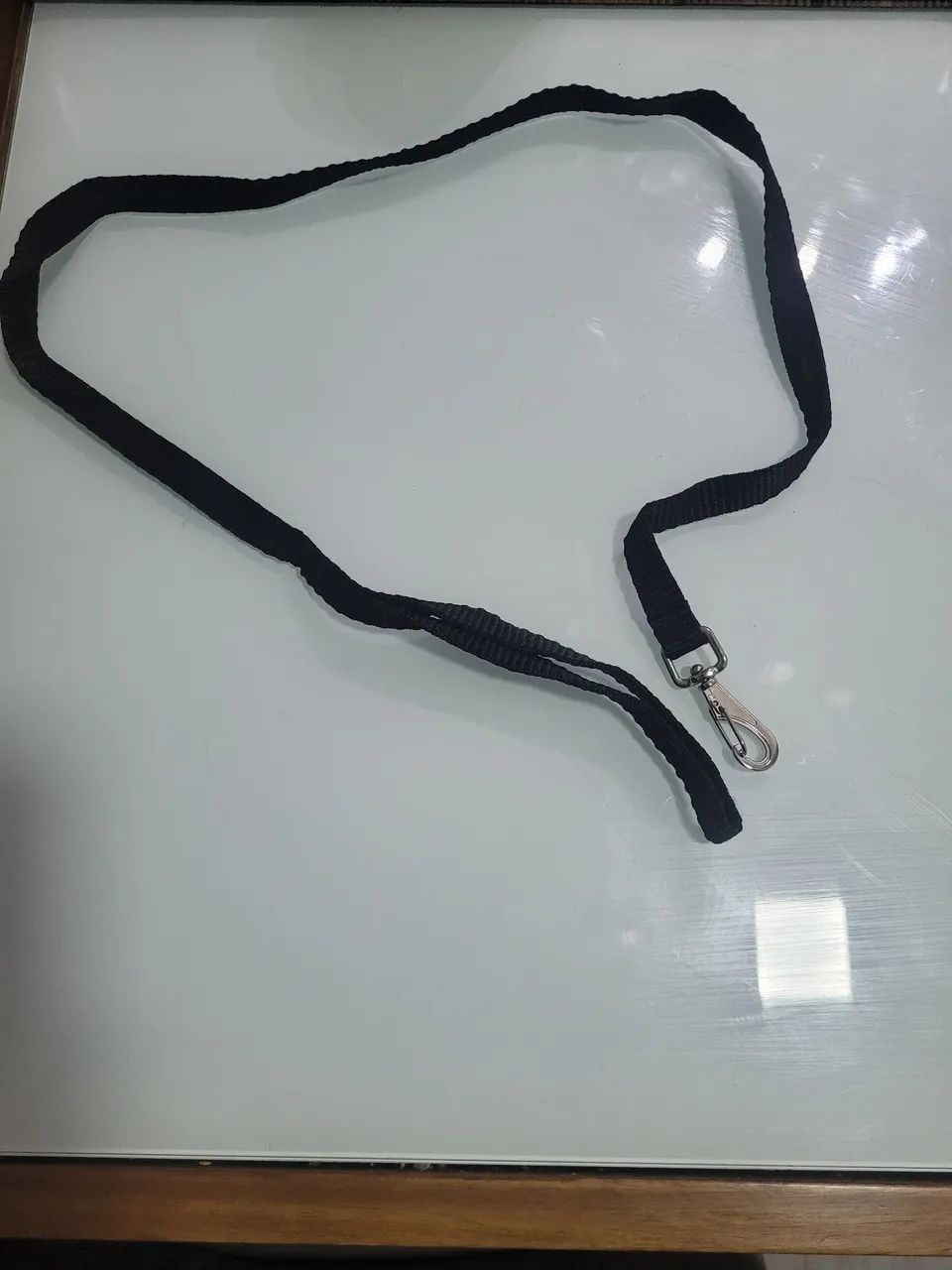 Coleira com  proteção para as patas e guia tamP - Foto 4