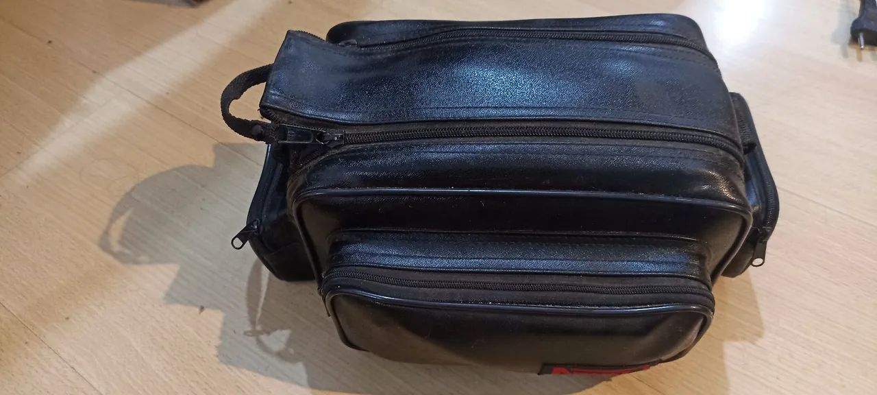 filmadora VHS-C vintage Minolta Master C-606 - Foto 6