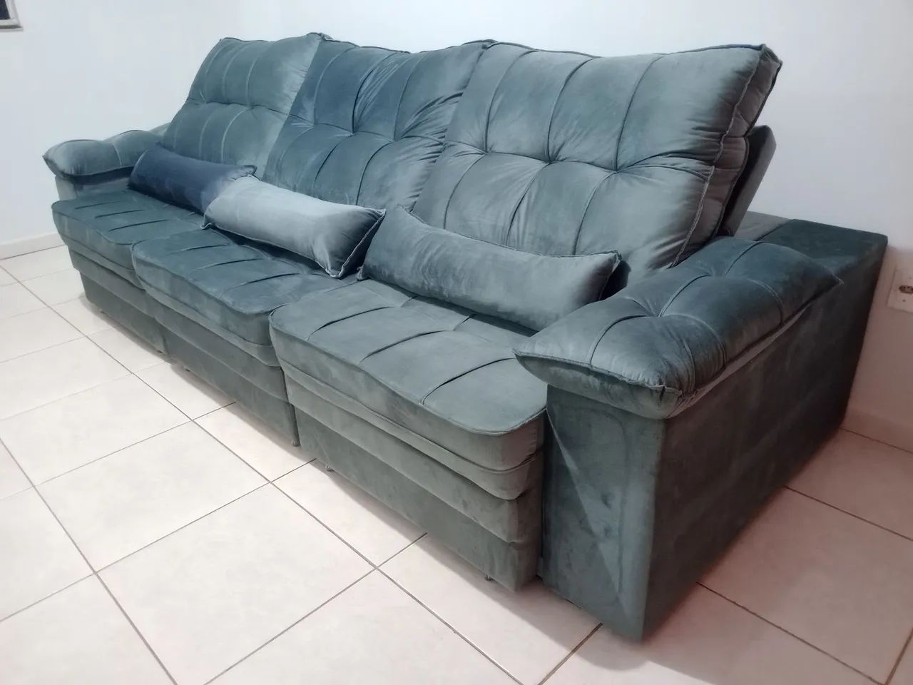 Promoção SOFÁ RETRÁTIL E RECLINÁVEL 2.90 LARGURA  - Foto 2