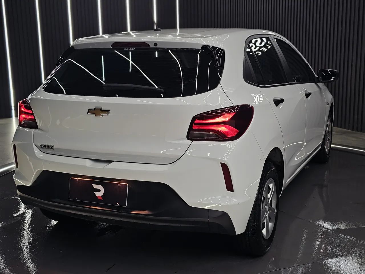 Chevrolet Onix Hatch 1.0 12V Flex Mec. 4P 2025 - Foto 4