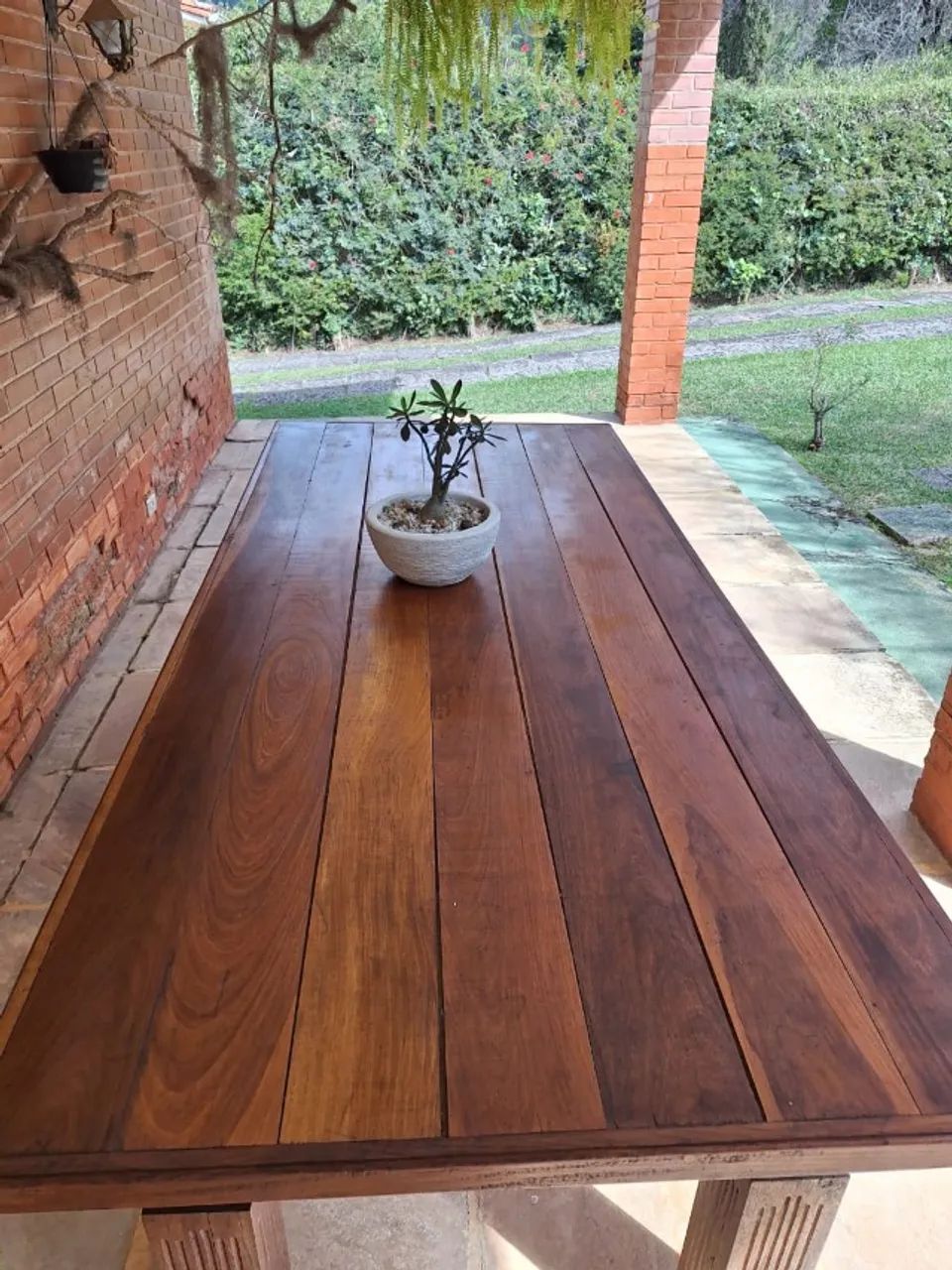 MESA ESTILO COLONIAL EM MADEIRA MAÇIÇA
