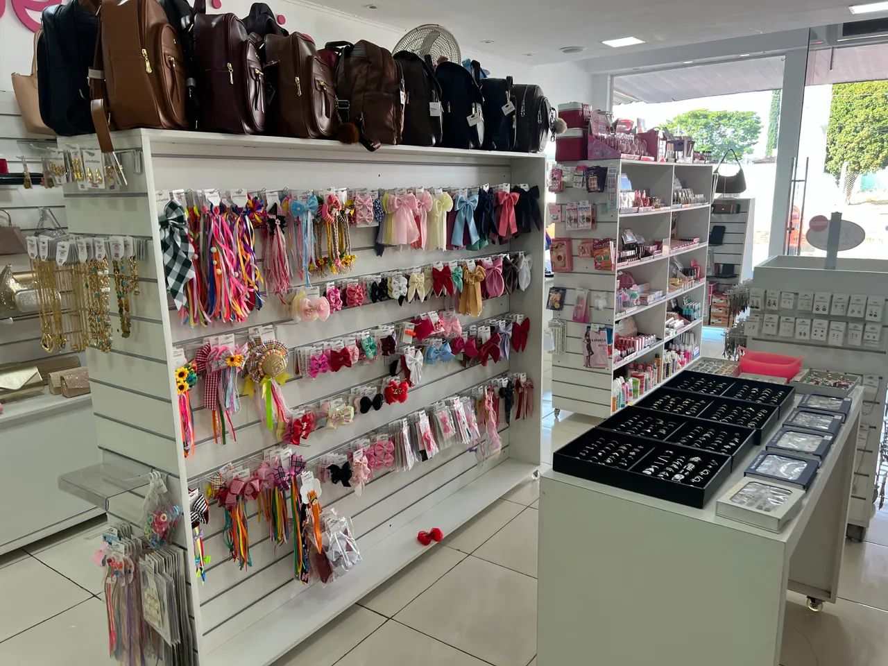 Vendo Loja de Acessórios femininos em Inhumas