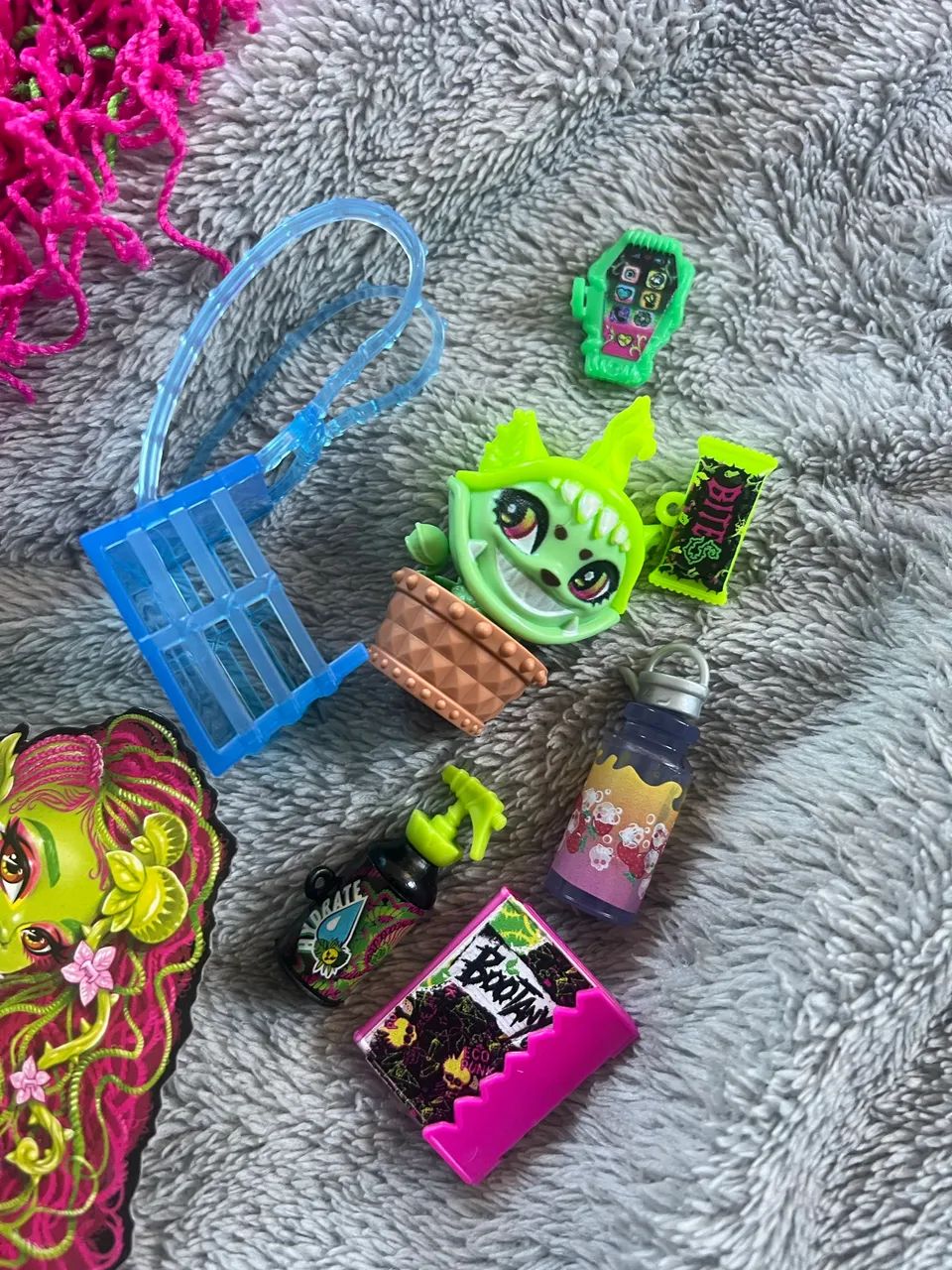 Reservada Monster high Vênus Mcflytrap - Foto 3